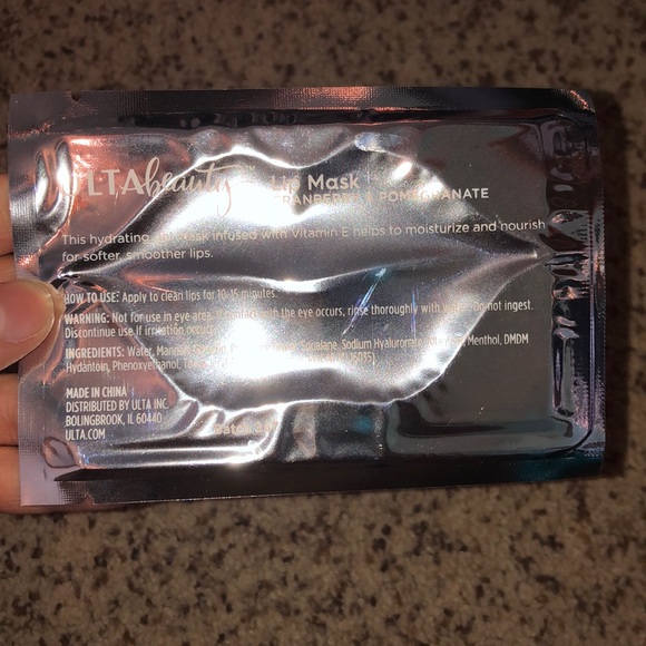 Skin & lipcare bundle!🌸 - Picture 5 of 5